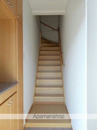 広島県府中市高木町[2LDK/54.85m2]の玄関