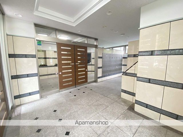 プレノ榴岡の玄関写真
