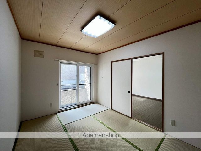 ブリーズヒルCの内装写真