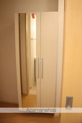 尾道市 2階建 築14年の内装写真