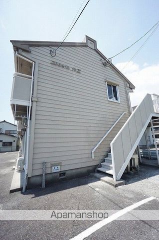 コンシェールカエの外観写真