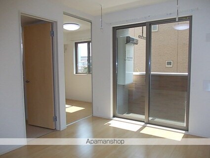 イセソラージュＢ[1LDK/30.85m2]のリビング・居間2