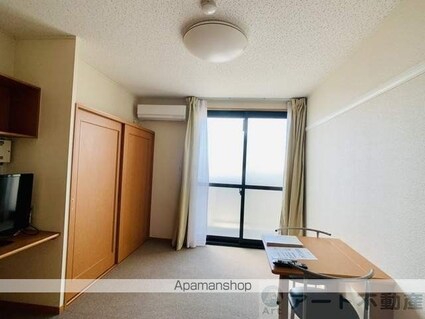 レオパレスグランドカメリアⅥ[1K/23.18m2]のリビング・居間