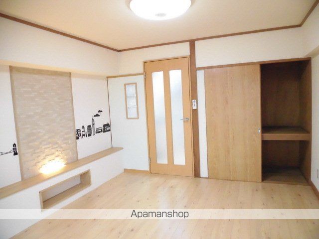 ポケットハウスの内装写真