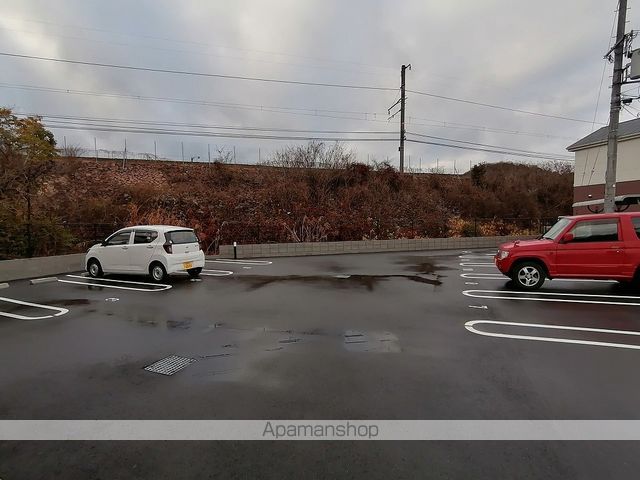クレイノグレッシャーのその他写真