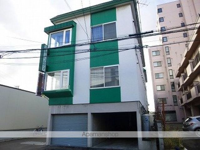 アルファワカヤマの外観写真