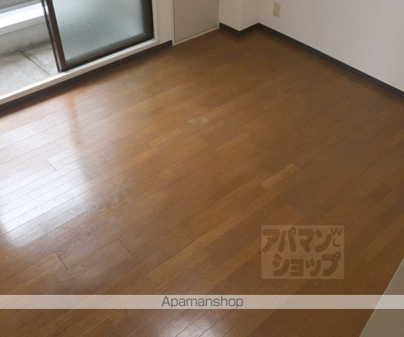 レジデンスタキザワの内装写真