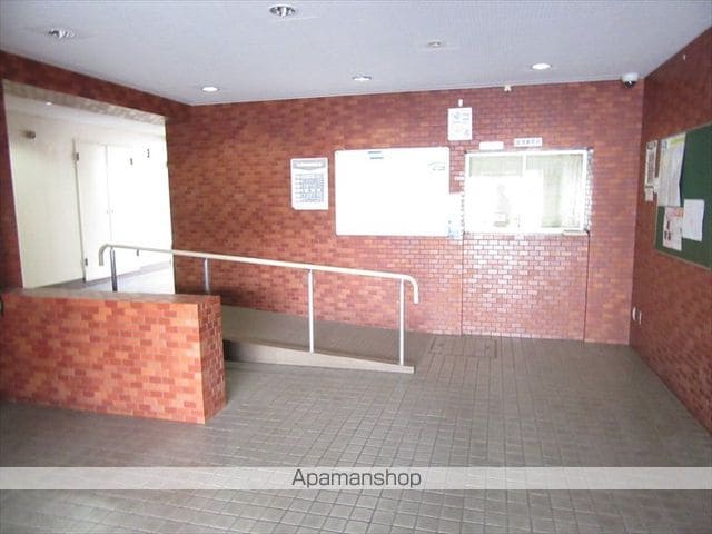 ユニライフ三ノ輪の外観写真