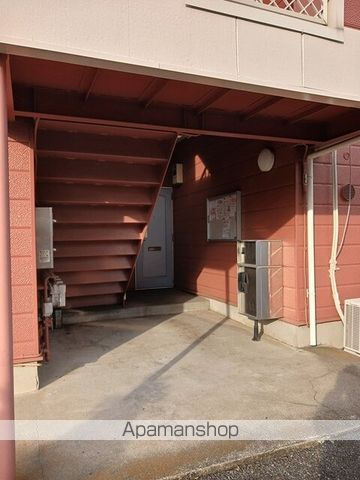 フォンテーヌシャトレIの玄関写真
