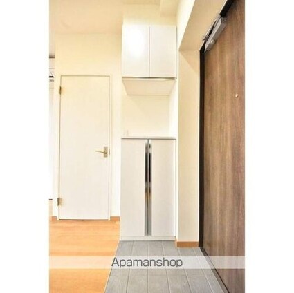 モダンテラス南青山[1LDK/26m2]の玄関