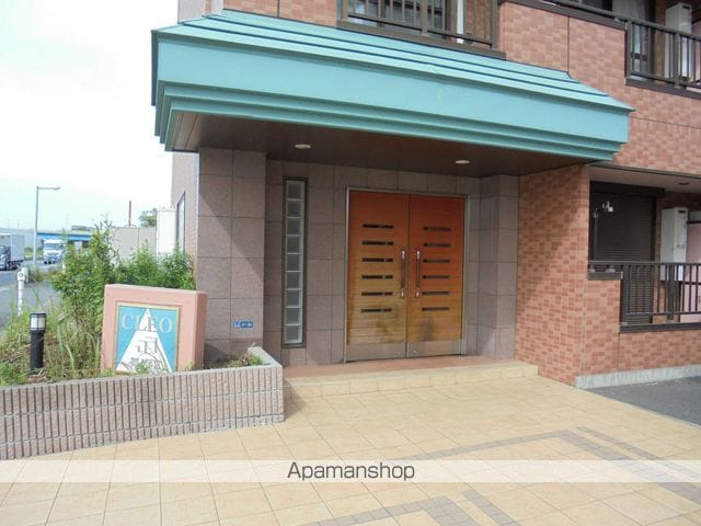 クレオ舞浜IIIの玄関写真