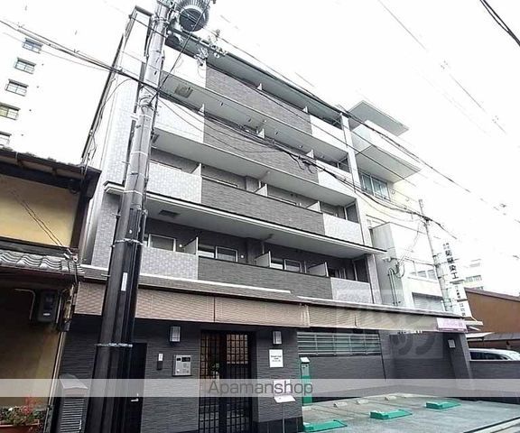 エターナルコート三条の外観写真