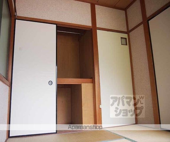 ハイツ泉涌寺の内装写真