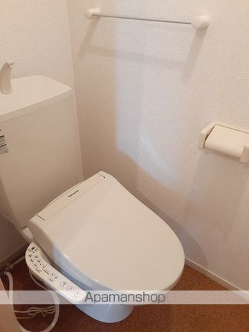 ゴールデンベア イーストの内装写真