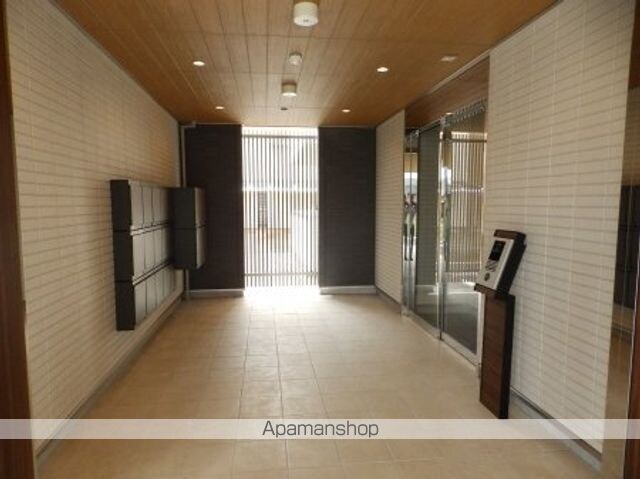 広島県福山市東川口町２丁目[2LDK/61.08m2]のエントランス1