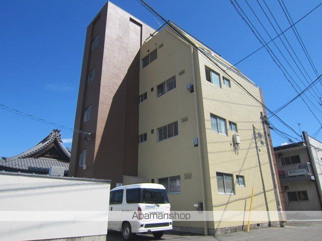 正和マンションの外観写真