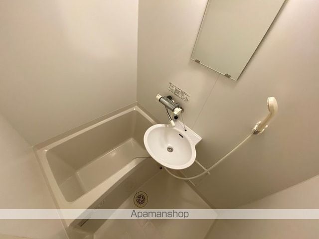 レオパレスブルューテブルューテの内装写真
