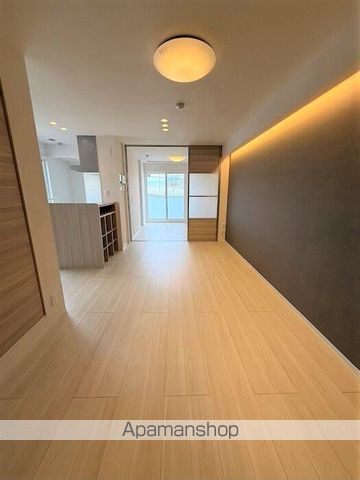 広島電鉄宮島線 宮内駅 徒歩8分 3階建 築3年の内装写真
