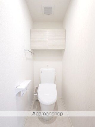 Ｄーｒｅｓｉｄｅｎｃｅ曙町１丁目[1LDK/37.09m2]のトイレ
