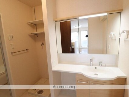 スカイブルー　Ｈ[1LDK/54.95m2]の洗面所