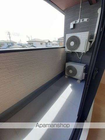 クララボージャ Aの内装写真