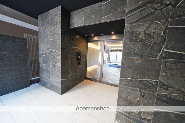 S−RESIDENCE天満橋ARの玄関写真