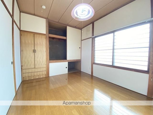 ピアパレス富岡Iの内装写真