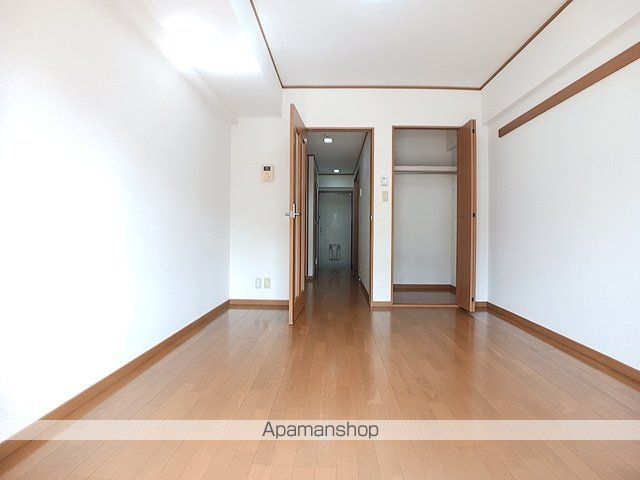 AUBE春の町の内装写真