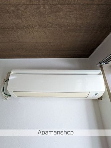 静岡鉄道静岡清水線 県立美術館前駅 徒歩7分 3階建 築39年の内装写真