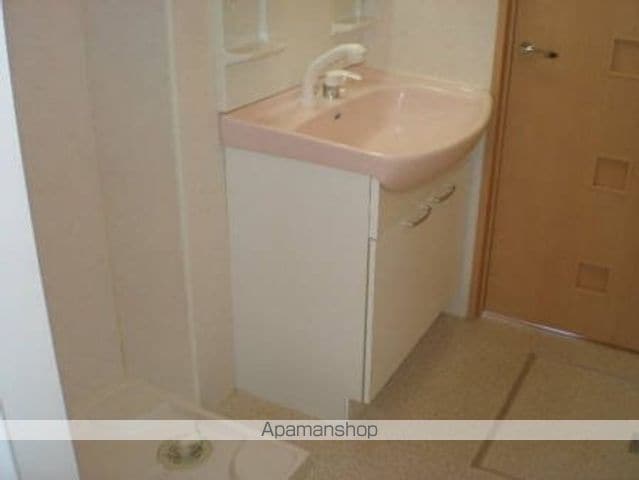 リビングタウン田代外町 A棟の内装写真