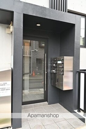 ＧＬＩＣＩＯＮ上落合[1R/18.13m2]のエントランス2