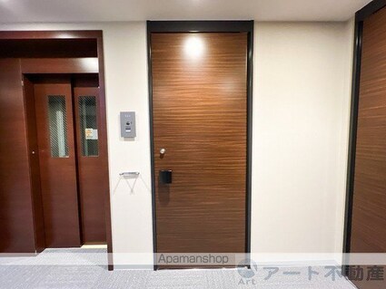 シャーメゾンステージ古川西　Ａ棟[2LDK/73.05m2]のエントランス2