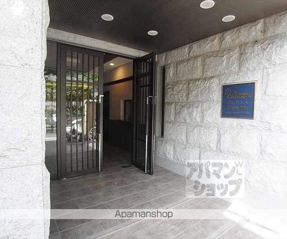 プレサンス京都修学院の玄関写真