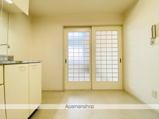 パレス深堀の内装写真