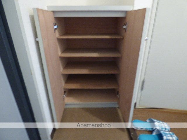 レトワール小路の内装写真