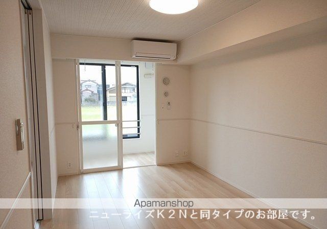 シャーイン イースト ケイの内装写真