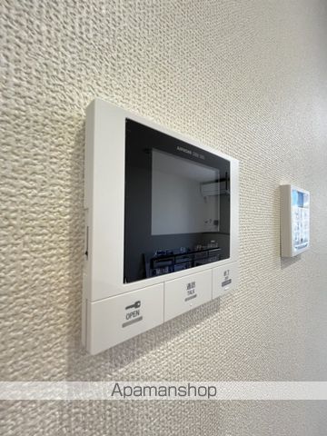 DーHILLS元魚の内装写真