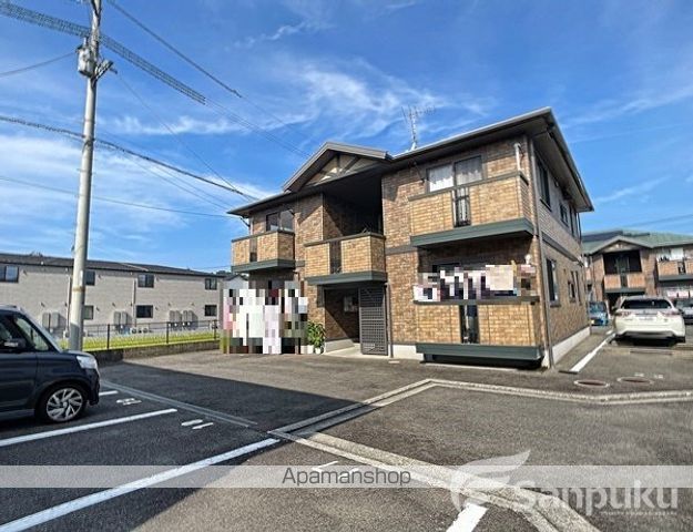 リビングタウン高岡 C棟の外観写真