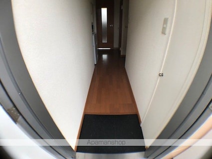 レオパレス折戸[1K/23.71m2]の玄関