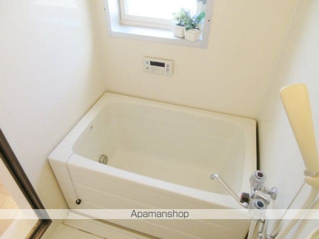 ルーミー甲府85号館の内装写真