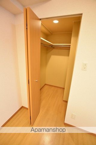 ラ・メージュの内装写真