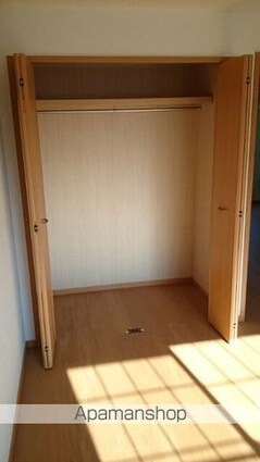 イースト　スクエア　Ａ[2DK/51.67m2]の収納