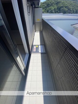 Ｄーｒｅｓｉｄｅｎｃｅ・Ｋ川北[2LDK/61.51m2]のバルコニー