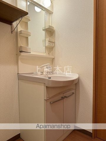 メゾン黒髪の内装写真