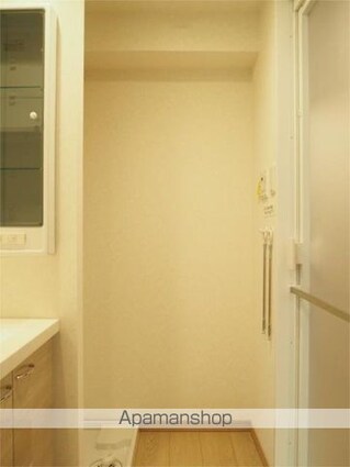 ルーブル高島平[1K/25.42m2]の内装1