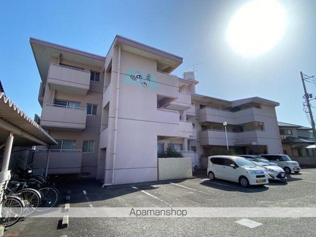 屋島コーポラスの外観写真