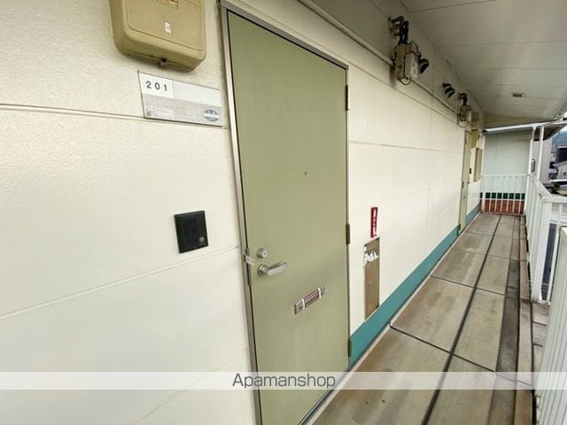 ニューシティウエストリバーの外観写真
