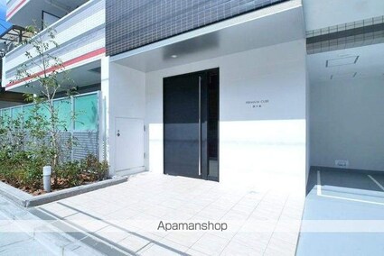 ＰＲＥＭＩＵＭ　ＣＵＢＥ　西大島[1K/25.41m2]のエントランス