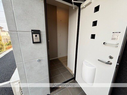 プール・モエ[1LDK/44.32m2]の玄関