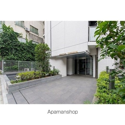 ＦＲＥＥＳＩＡ　ＴＥＲＲＡＣＥ（フリージアテラス）[1LDK/40.38m2]のエントランス1